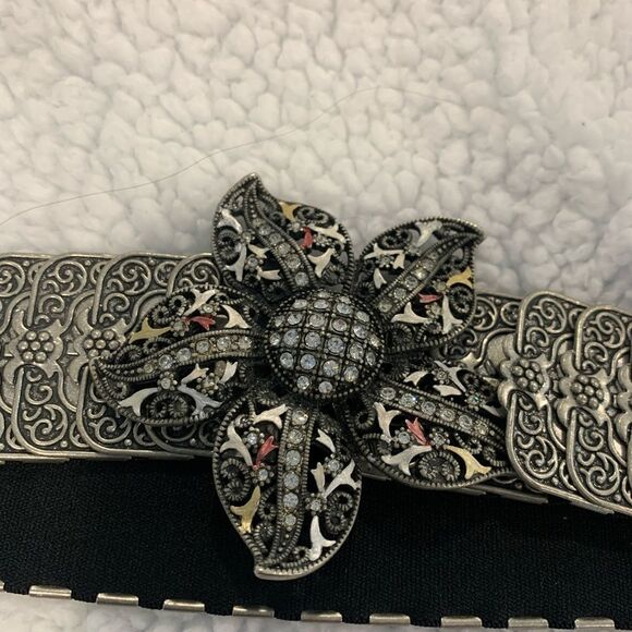 Vintage Silver Stretch Elegant rhinestone, Floral Buckle Belt main image 4